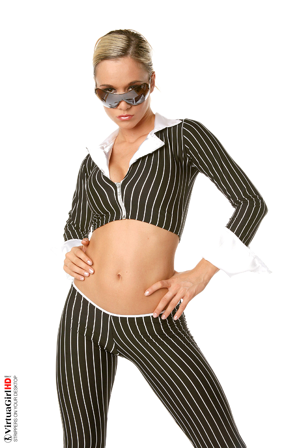 Jana H - 003.jpg